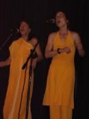 Fotka Yellow Sisters 15/16